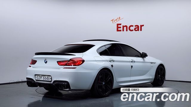 BMW 6-Series 2018 — photo 2
