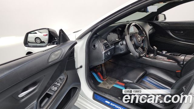BMW 6-Series 2018 — photo 13
