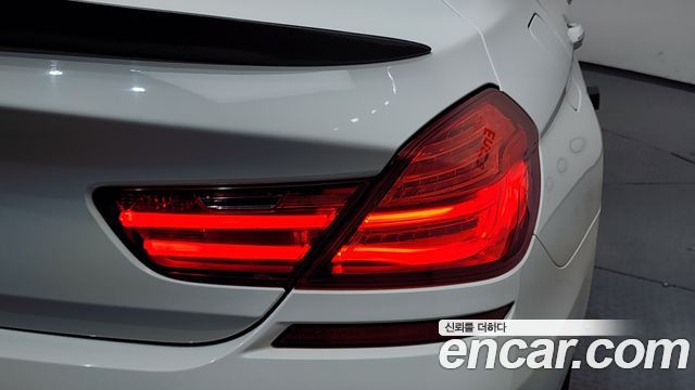 BMW 6-Series 2018 — photo 9