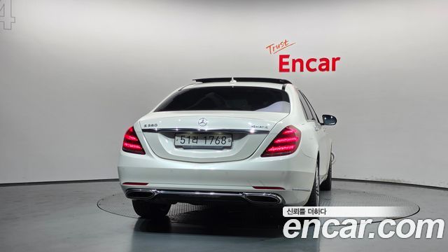 Mercedes-Benz S-Class 2019 — photo 4