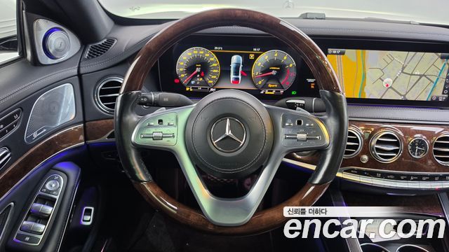 Mercedes-Benz S-Class 2019 — photo 20