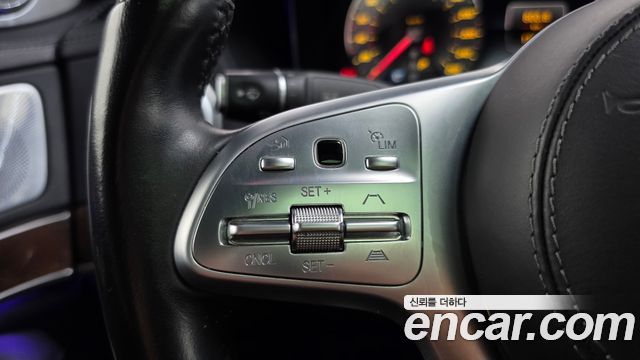 Mercedes-Benz S-Class 2019 — photo 23