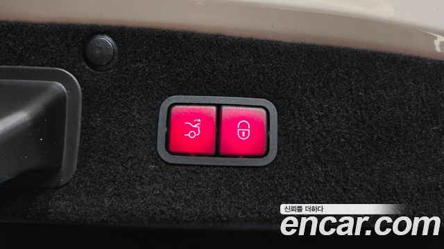 Mercedes-Benz S-Class 2019 — photo 25