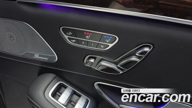 Mercedes-Benz S-Class 2019 — photo 28