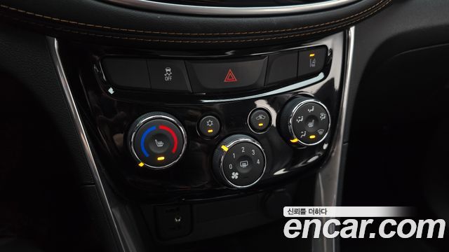 Chevrolet Korea Trax 2021 — photo 33