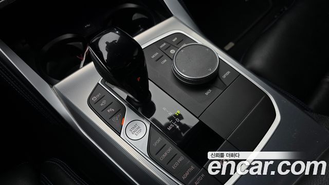 BMW 4-Series 2022 — photo 9