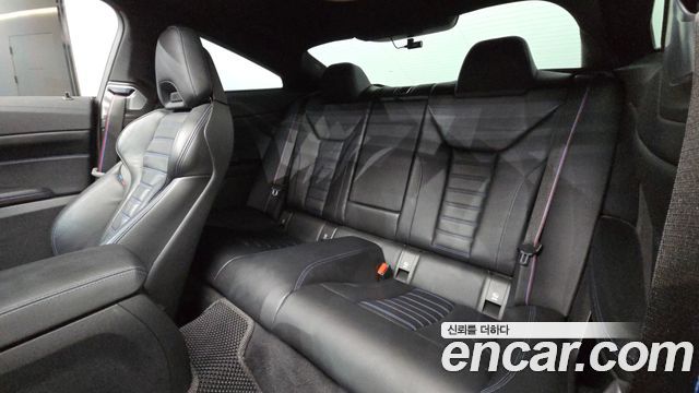 BMW 4-Series 2022 — photo 12