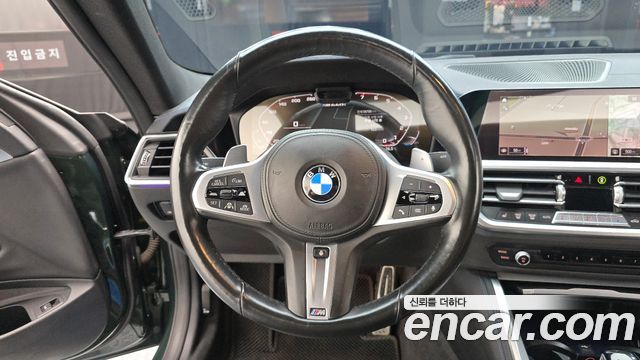 BMW 4-Series 2022 — photo 13