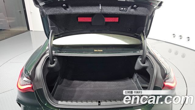 BMW 4-Series 2022 — photo 20