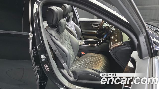 Mercedes-Benz S-Class 2021 — photo 12
