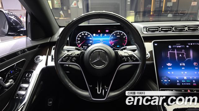 Mercedes-Benz S-Class 2021 — photo 13