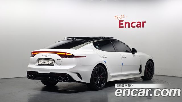 Kia Stinger 2021 — photo 2