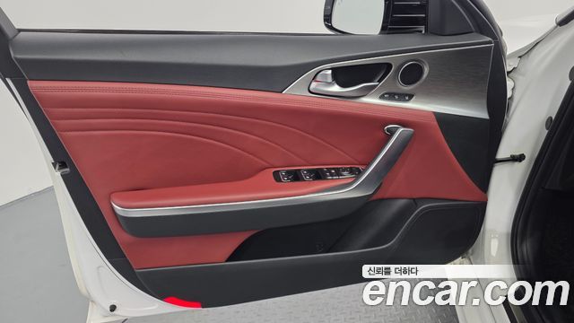 Kia Stinger 2021 — photo 14