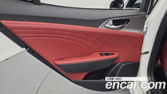 Kia Stinger 2021 — photo 15