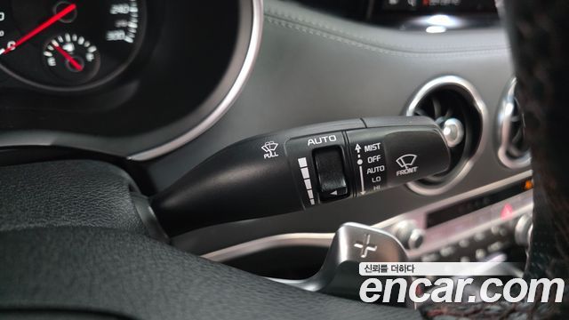Kia Stinger 2021 — photo 38