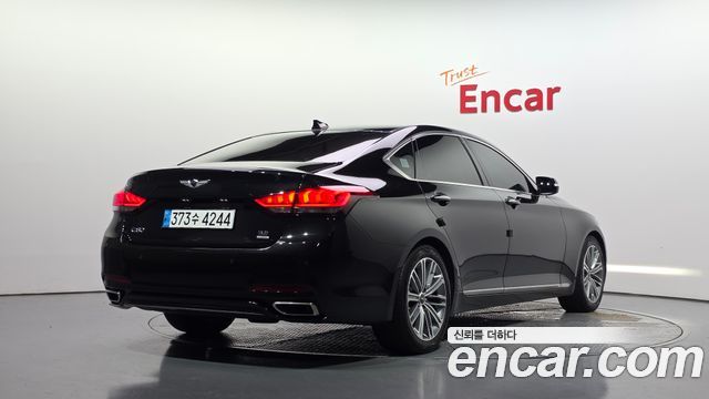 Genesis G80 2018 — photo 2