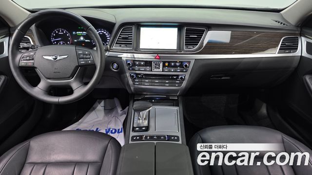 Genesis G80 2018 — photo 10