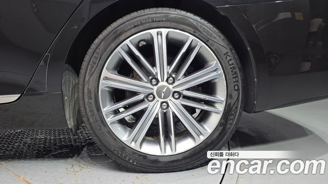 Genesis G80 2018 — photo 7