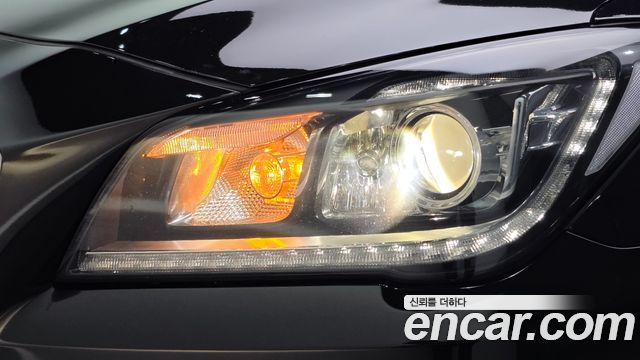 Genesis G80 2018 — photo 8