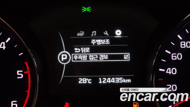 Kia Canival 2018 — photo 22