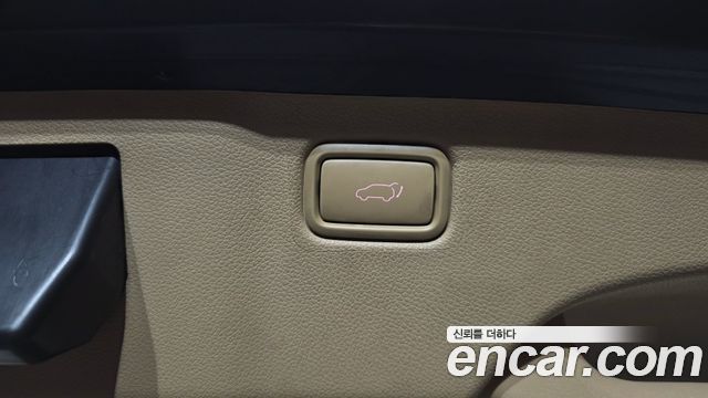 Kia Canival 2018 — photo 29