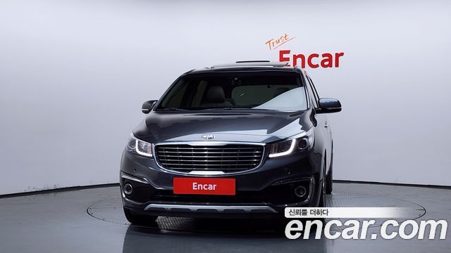Kia Canival 2016 — photo 3