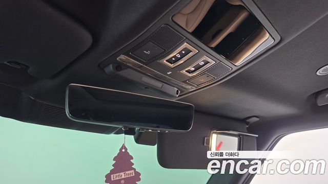 Land Rover Defender 2026 — photo 26