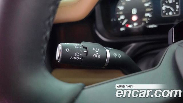 Land Rover Defender 2026 — photo 29