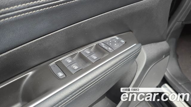 Renault Korea SM6 2016 — photo 29