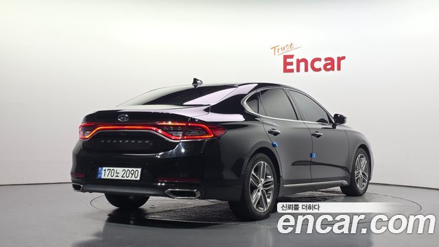 Hyundai Grandeur 2018 — photo 2