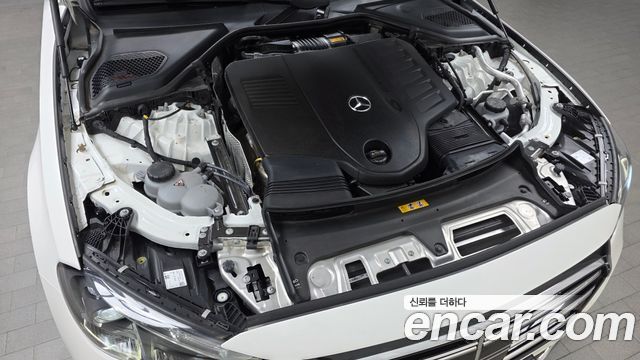 Mercedes-Benz E-Class 2024 — photo 6