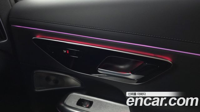 Mercedes-Benz E-Class 2024 — photo 24