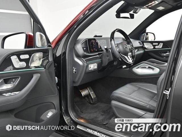 Mercedes-Benz GLS-Class 2023 — photo 11