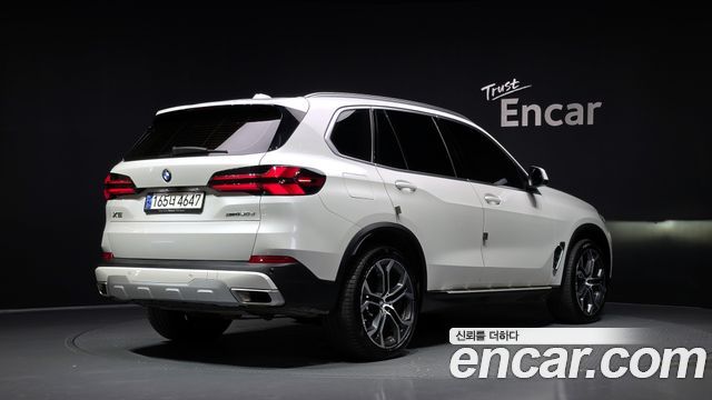 BMW X5 2024 — photo 2
