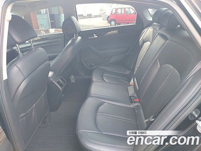 Hyundai Sonata 2015 — photo 12