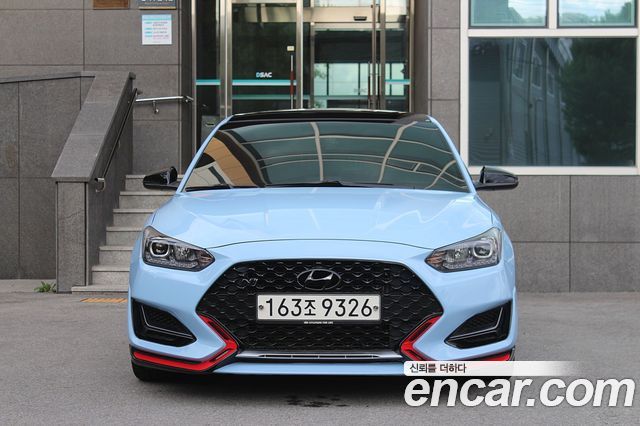 Hyundai Veloster 2021 — photo 2