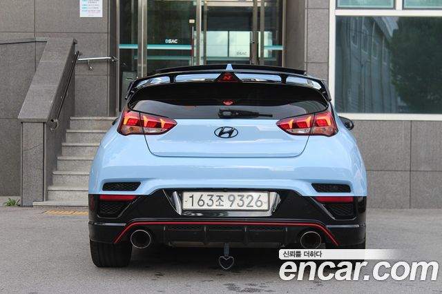 Hyundai Veloster 2021 — photo 4