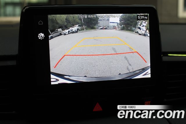 Hyundai Veloster 2021 — photo 12