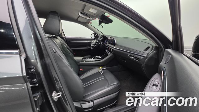 Hyundai Sonata 2023 — photo 10