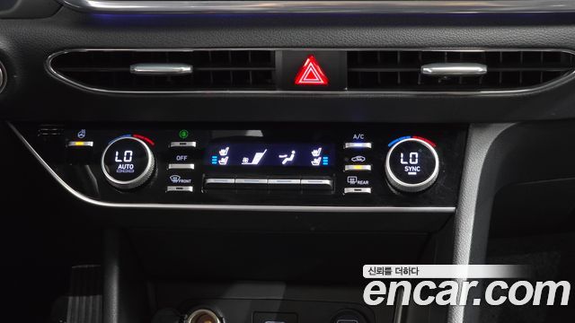 Hyundai Sonata 2023 — photo 15