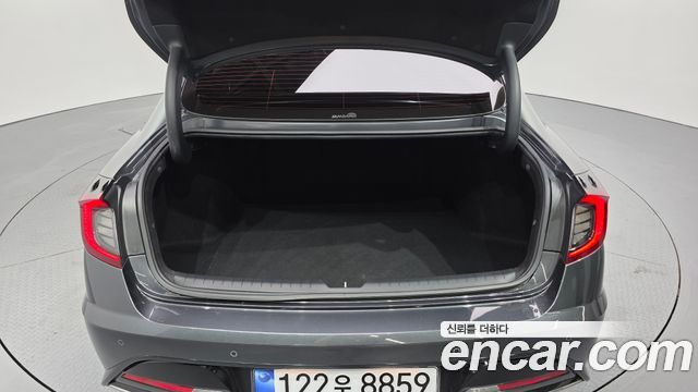 Hyundai Sonata 2023 — photo 20
