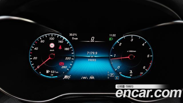 Mercedes-Benz GLC-Class 2021 — photo 11