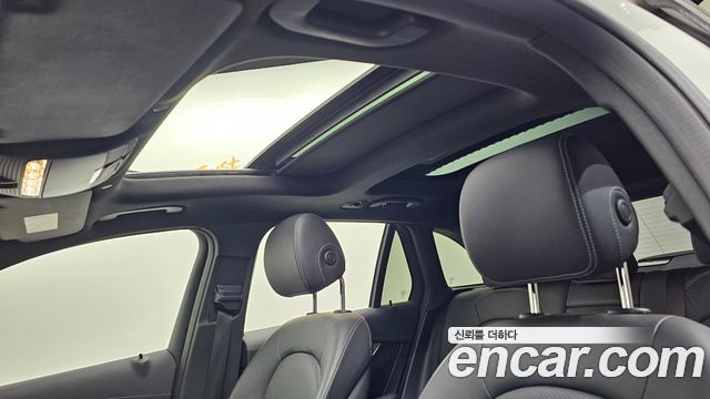 Mercedes-Benz GLC-Class 2021 — photo 25