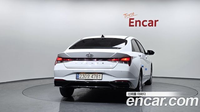 Hyundai AVANTE 2021 — photo 4