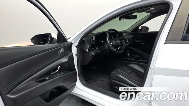 Hyundai AVANTE 2021 — photo 10