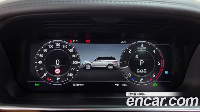Land Rover Range Rover Sport 2018 — photo 11