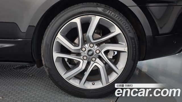 Land Rover Range Rover Sport 2018 — photo 7