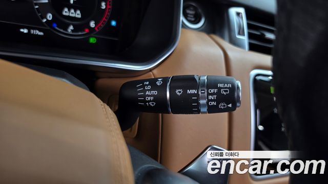 Land Rover Range Rover Sport 2018 — photo 38