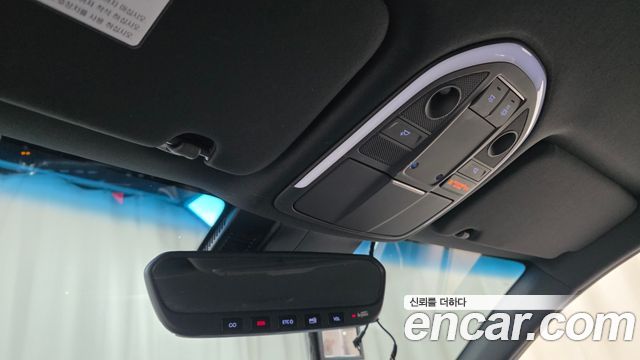 Genesis G70 2019 — photo 25