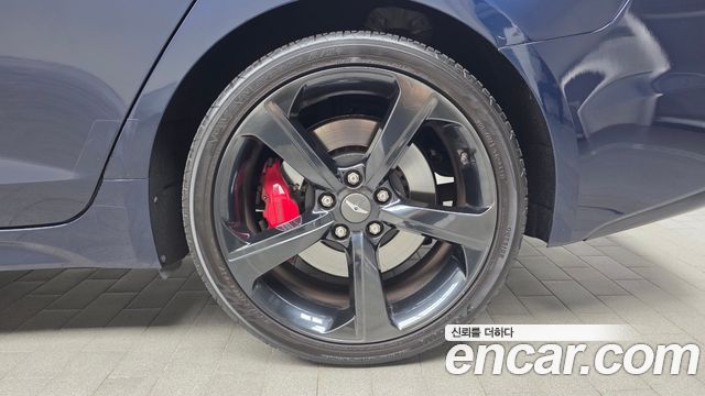 Genesis G70 2019 — photo 7